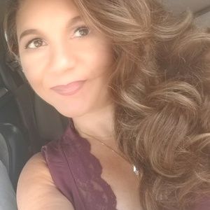 Meet your Posher, Norma